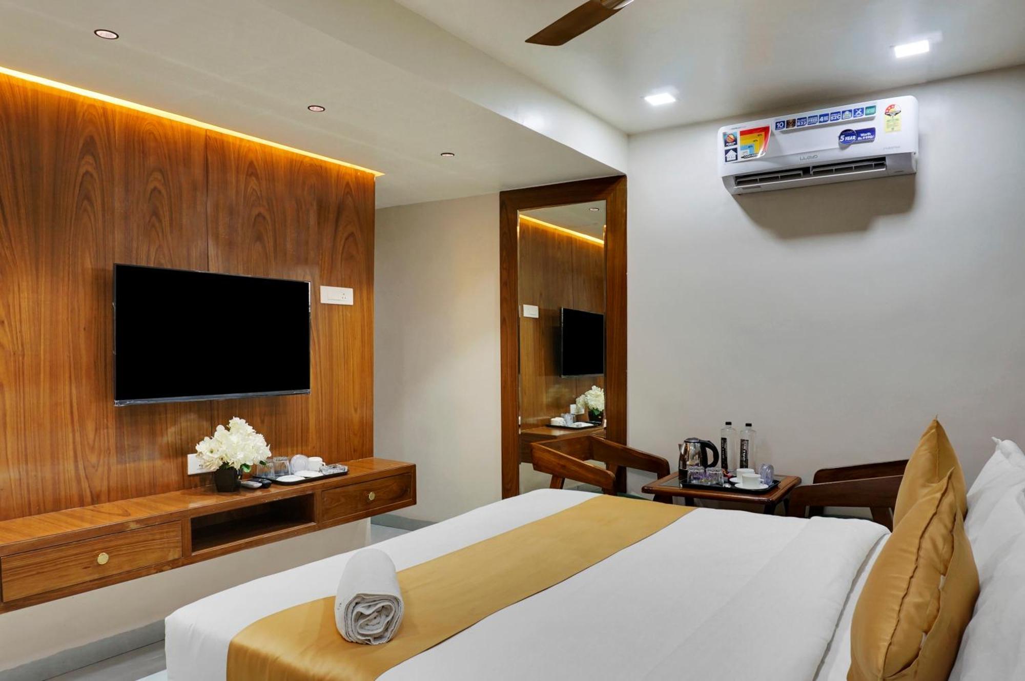 Hotel Sayba Executive Pune Exterior foto