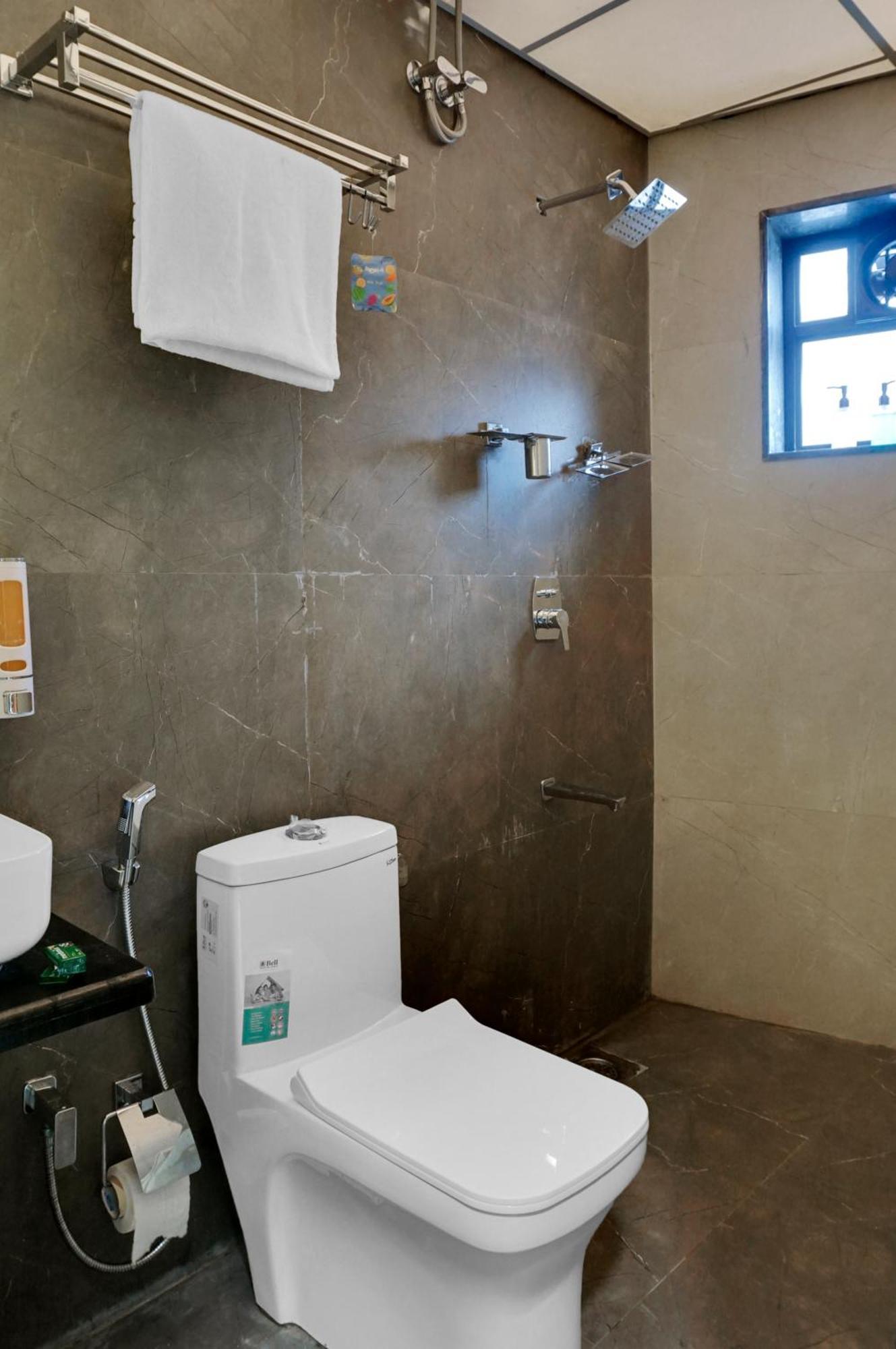 Hotel Sayba Executive Pune Exterior foto